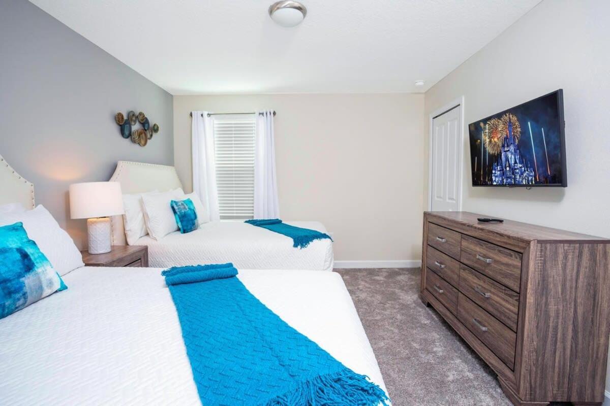 Marvelous 7bd/5ba Family Friendly W/ Gameroom & Pool Close To 1201